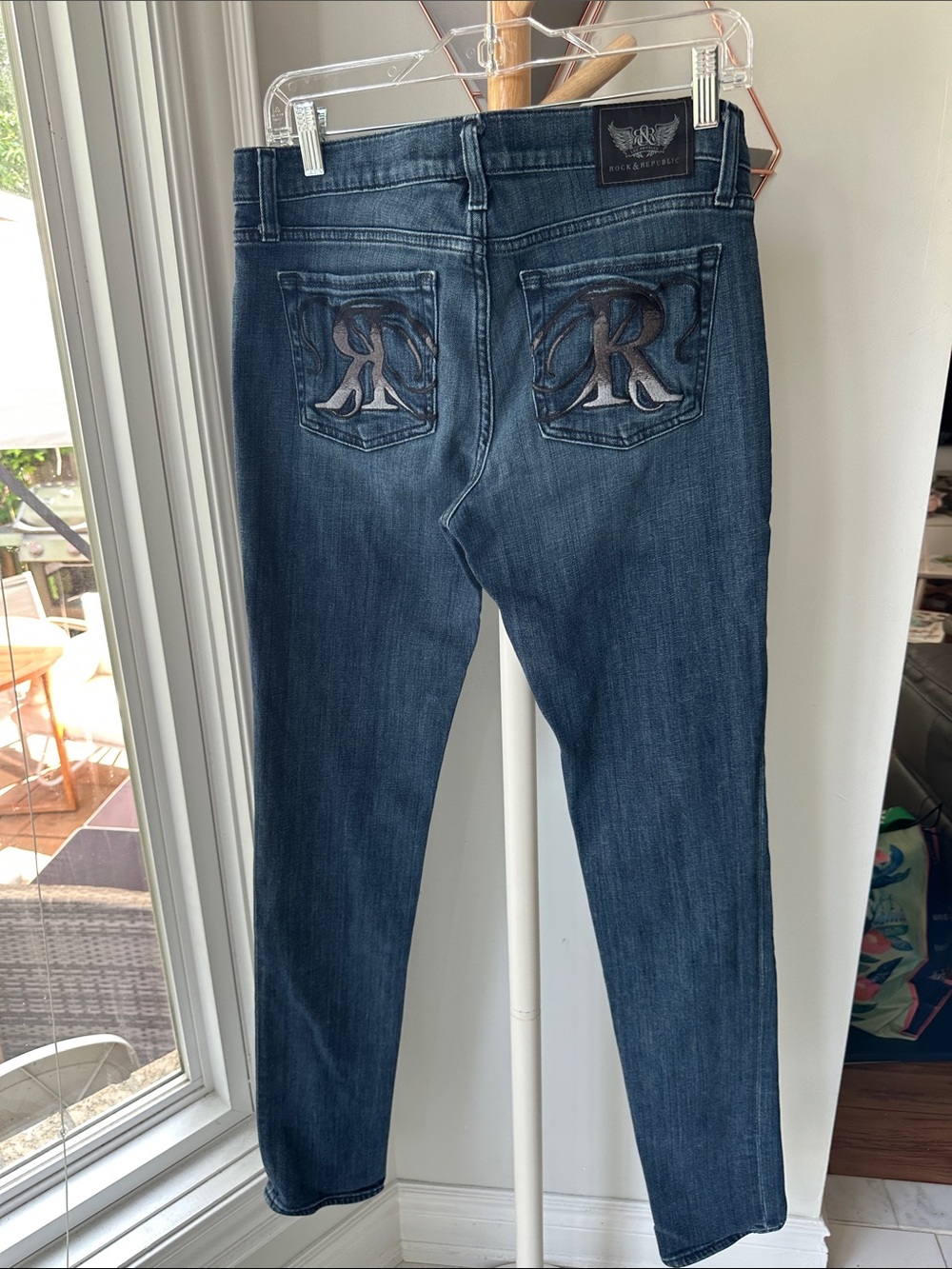 Vintage Y2K ROCK & REPUBLIC Women’s Dark Wash Jeans Blue Denim Low Rise Size 29